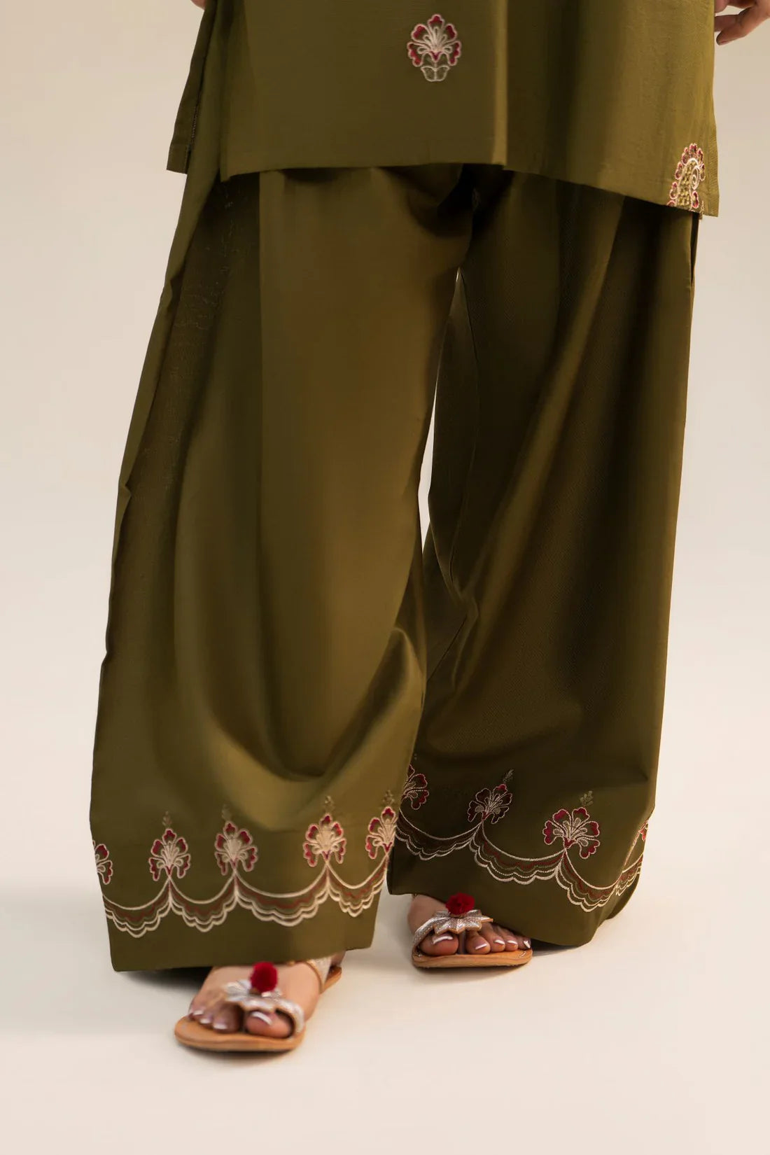 Haniyah 2 PC