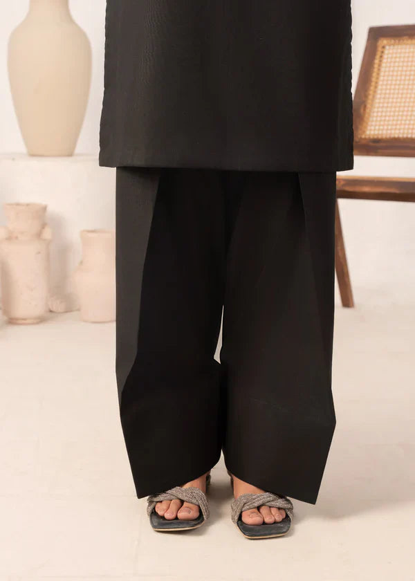 HANIA BLACK 2 PIECE